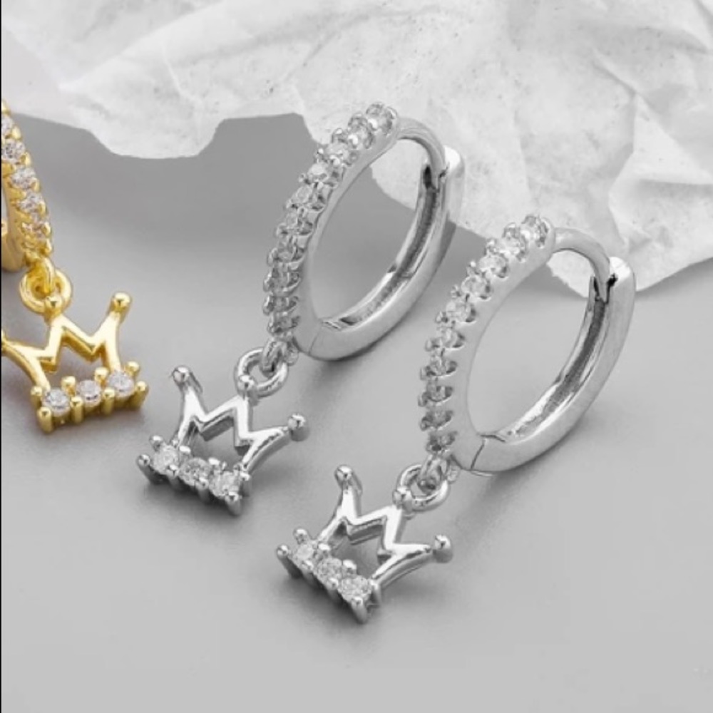 👑 Insta sterling silver crown earrings - Picture 2 of 3